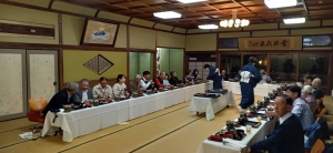 懇親会の様子　竹村屋