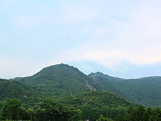 図１，雨山・土山, 雨山.jpg